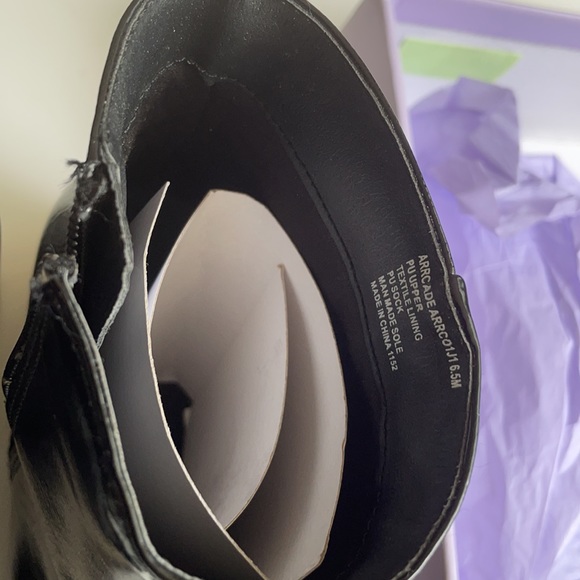 Lot of two black boots - Picture 4 of 5